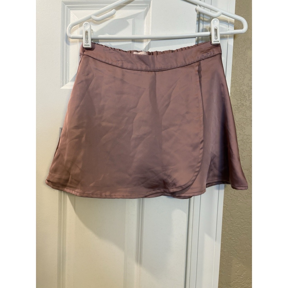 SO Satin Wrap‎ Skort, XL, Lavender Rose Color, NWT